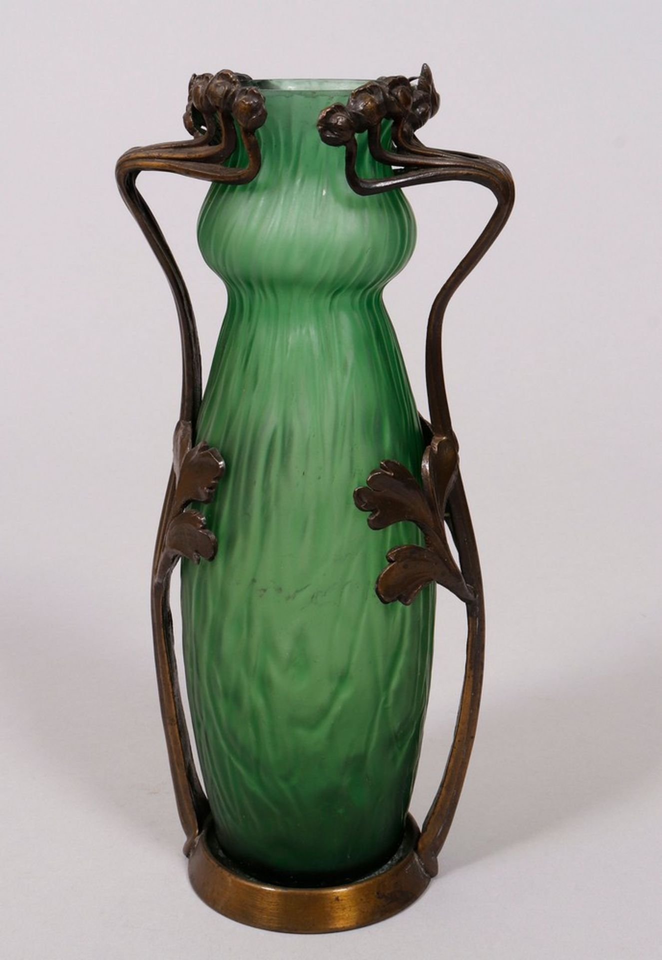 Jugendstil-Vase, wohl Böhmen, um 1900  - Bild 2 aus 4