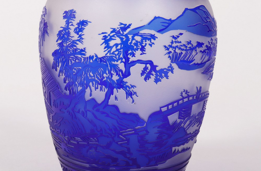 Large vase, China, 1st half 20th C. - Image 4 of 6