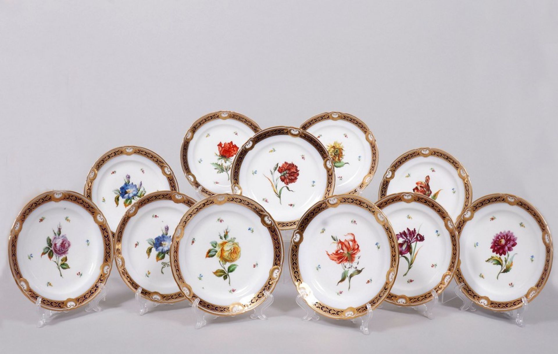 11 cake plates, Imperial Vienna, c. 1808