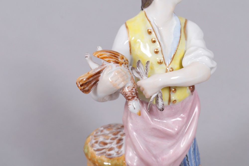 "Cook plucking a rooster", design by Peter Reinicke for Meissen, from the "Cris de Paris" series, p - Image 5 of 7