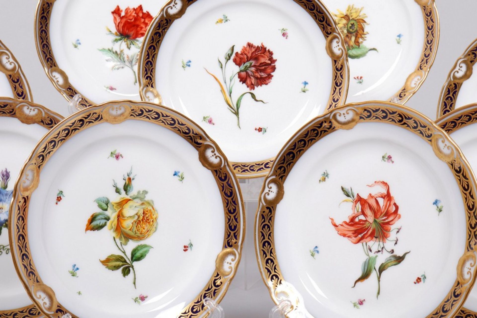 11 cake plates, Imperial Vienna, c. 1808 - Image 2 of 12