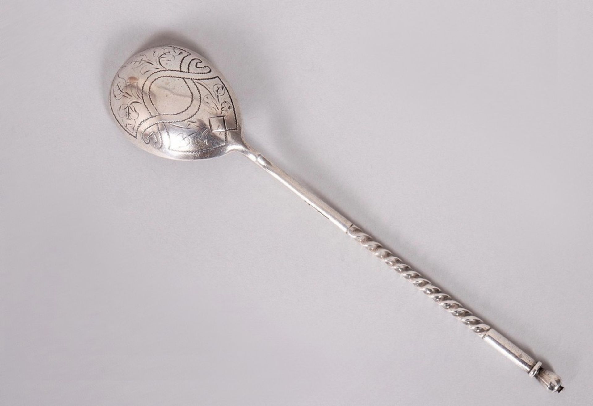 Small decorative spoon, silver, 84 zolotnik, Vasily Makhalov (1823-1867), Moscow, c. 1860 - Image 3 of 5