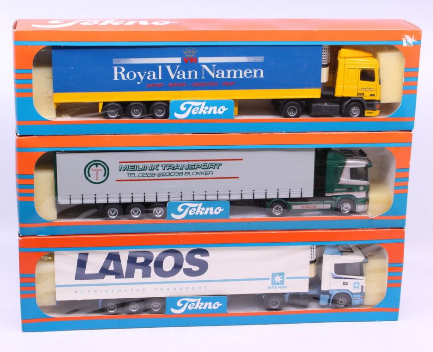 Tekno: A boxed Tekno diecast, Laros Transport lorry, 1:50 Scale, Made in Holland. Together with