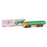 Dinky: A boxed Dinky Supertoys, Leyland Octopus Wagon, 934, yellow cab with green stripe, green bed.