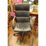 A good swivel office chair with arm rests