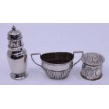 A collection of silver items to include a silver shifter, a silver box and similar (3), weight: