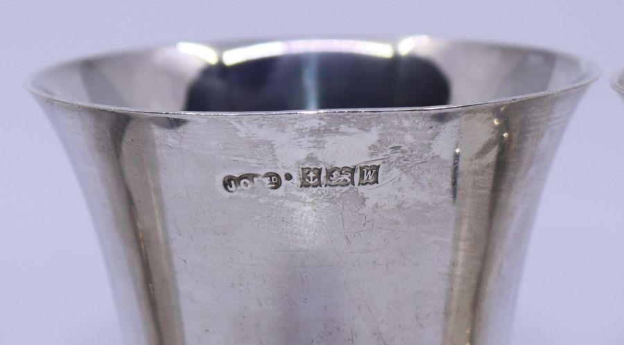 A set  of four silver goblets, weight: 380g (4) - Bild 2 aus 2