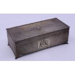 A fine quality silver table cigarette box, weight: approx. 700g