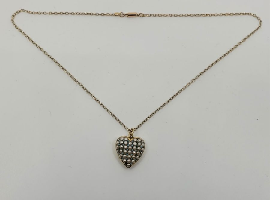 A Victorian precious yellow metal, pearl and turquoise heart pendant in fitted case, the heart shape - Image 2 of 4
