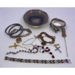 A collection of silver jewellery including silver snake bracelet , silver Peter bracelet (55g) and a