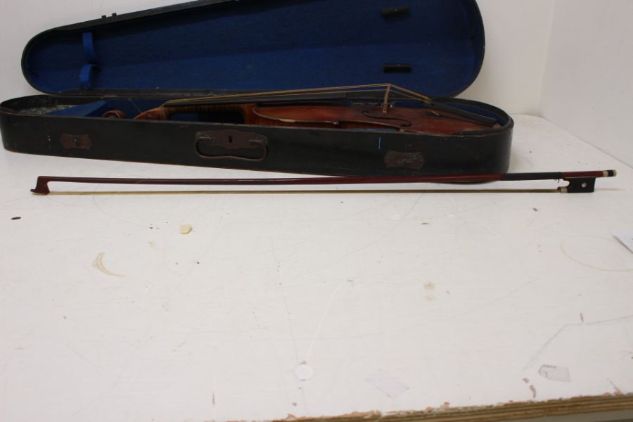 Violin Labelled Bennettini - Image 8 of 8