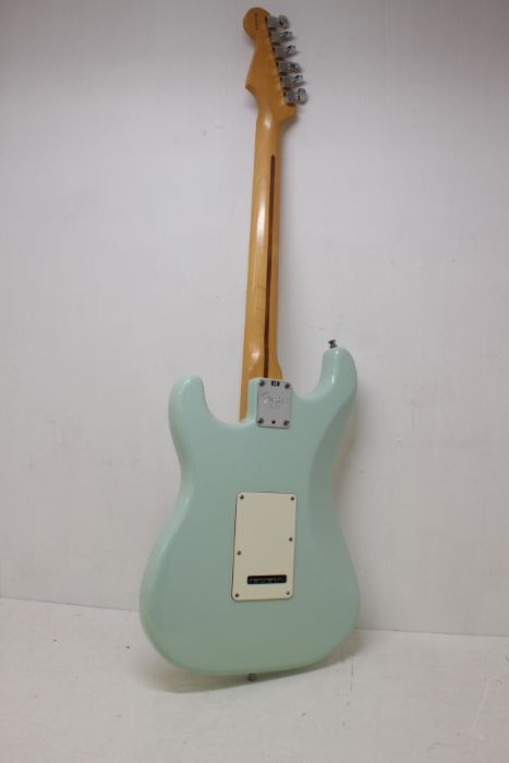 Fender Stratocaster - Image 7 of 11