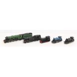 OO Gauge: A collection of five unboxed OO Gauge, locomotives to comprise: Hornby: Flying Scotsman,