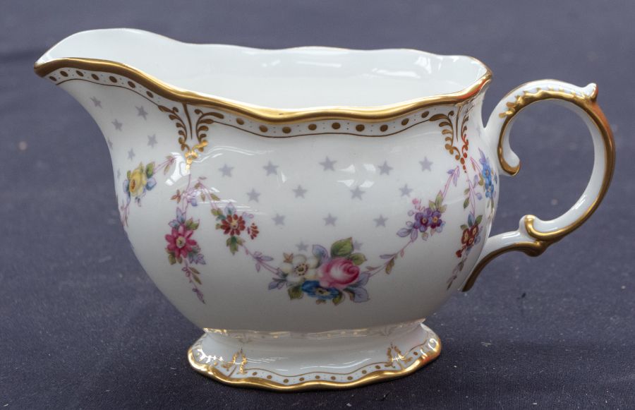 Royal Crown Derby - Royal Antoinette Tea service with cake stand, teapot, cups and saucers (1st - Image 7 of 10