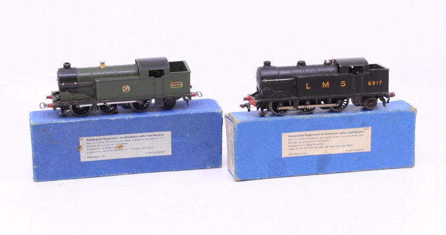 Hornby: A boxed Hornby Dublo, OO Gauge, LMS Tank, 3-rail, locomotive, Reference EDL7. Together - Image 2 of 2