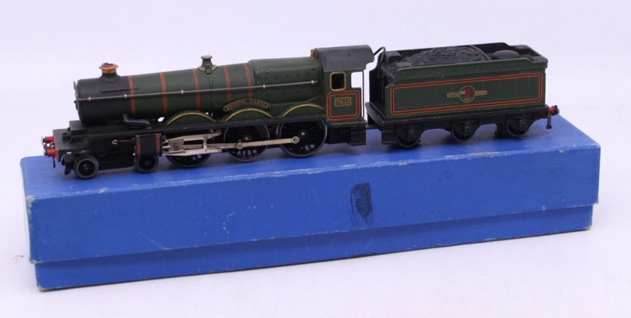 Hornby: A boxed Hornby Dublo, OO Gauge, Bristol Castle, BR, 2-rail, locomotive and tender, Reference - Image 2 of 2