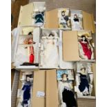 A collection of Dolls, to include franklin mint examples - all boxed (9)