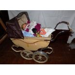 1950s Grosvenor dolls pram and 3 dolls