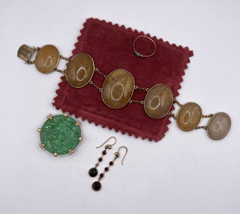 A selection of late 19th and early 20th century gold jewellery (unmarked but assessed as gold)