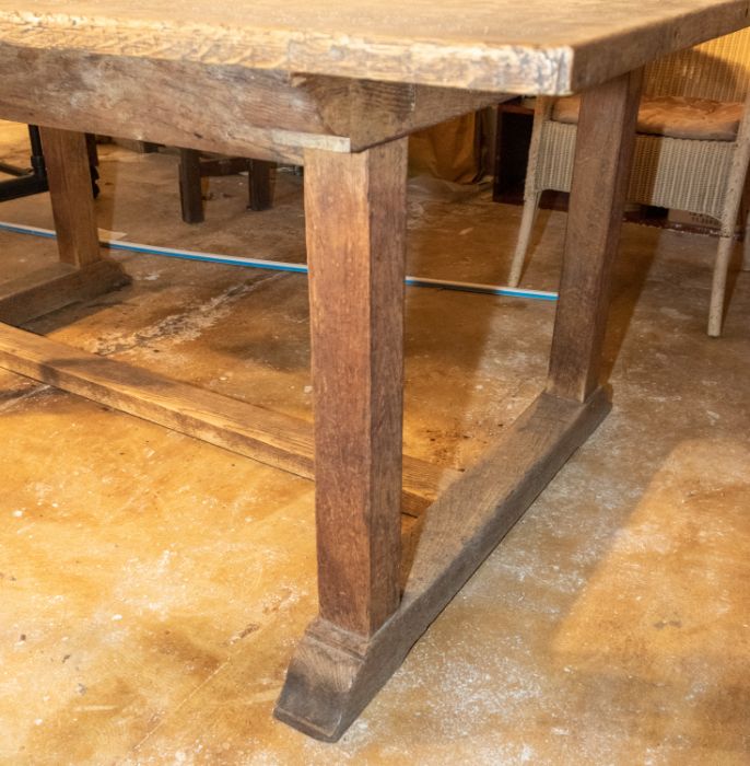 An oak large kitchen table, Arts and Crafts period, circa 1900, the attractively water washed pale - Image 3 of 3