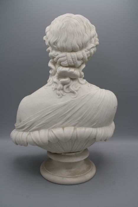 A 19th century English parian bust of Clytie, emerging from a sunflower. Maroon printed marks ' O - Bild 3 aus 10