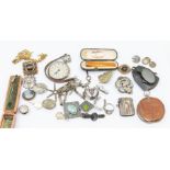 A collection of Victorian and later jewellery items including silver vesta, gold mounted cheroot