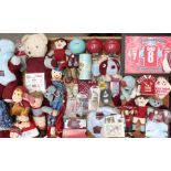 West Ham: A collection of assorted West Ham memorabilia inlcuding soft toys, money boxes,