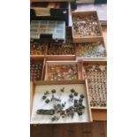 8 boxes of Colonial wars figures, British, Arabs and Zulus... by Les Higgins etc