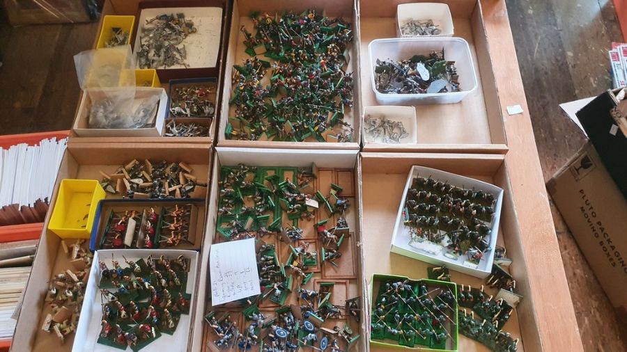 6 boxes of Medieval, Vikings Norman figures etc including Lamming examples - Image 2 of 3