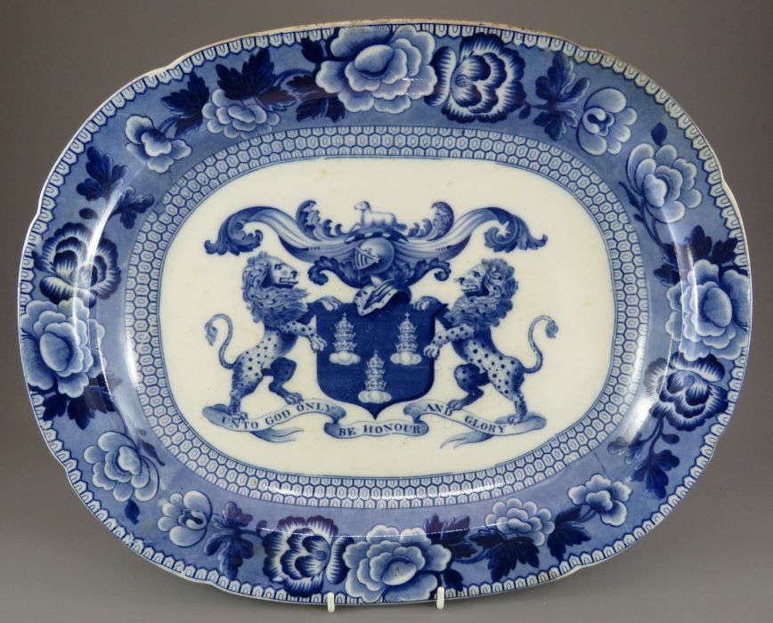 An early nineteenth century blue and white transfer-printed Riley Drapers Arms platter, c. 1825.