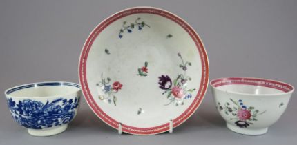 A late eighteenth century blue and white Worcester transfer-printed Fence pattern tea bowl, c. 1770.