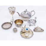 A collection of silver plate, EPNS, EP to include: large teapot; shell shaped butter dish and