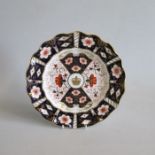 A Royal Crown Derby Collectors Fluted Rim Plate, decorated with the Derby Japan Pattern, with a