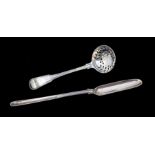 A George IV silver marrow scoop, the reverse engraved with a crest, hallmarked by WC, London, 1831