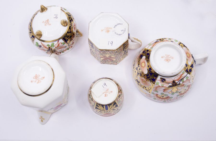 A collection of Derby Stevenson & Hancock 1863-1866 to include: 1. an Imari cup and saucer, the - Bild 2 aus 2