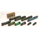 OO Gauge: A collection of assorted, OO Gauge, locomotives, some with tenders, To include: Golden