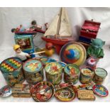 Tinplate: A collection of assorted vintage tinplate toys to include Chad Valley Wee-Kin stacking