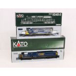 Kato: A boxed Kato, HO Gauge, EMD SD40-2 CSX 8204, Reference 37-2706. Together with another boxed
