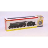 Hornby: A boxed Hornby, OO Gauge, BR 4-6-2 West Country Class 'Winston Churchill' locomotive and