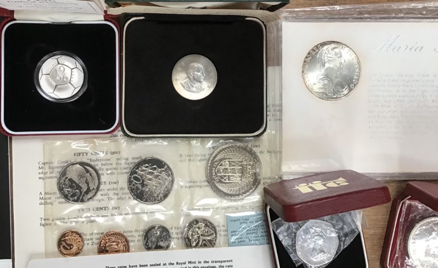 Silver Proof Coins in Original Cases with Certificates,  World Proof Sets with other Medallic - Image 2 of 2