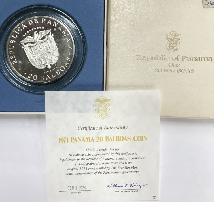 Royal Mint Silver Proof Crowns in Original Case with Certificate of Authenticity, Panama 1974 20 - Image 3 of 3