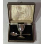 Boxed Silver egg cup and spoon , egg cup Birminham 1927 , spoon Chester 1904 , 33grams