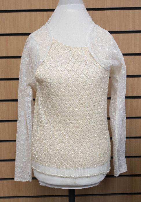 A wool knitted top embellishment in sequins and. Seed pearls, in cream, size size 12/14 1970’s. A - Image 4 of 5