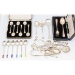A collection of mainly 20th Century tea & coffee spoons and sifting spoons to include: boxed set
