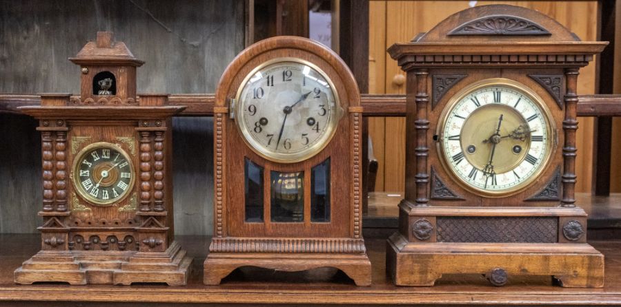 Three late 19th mahogany mantle clocks