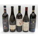 Five bottles of Italian wines to include:  Giuseppe e Figlio Mascarello, Barolo, 2001, 75cl Castello