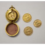 An Edwardian 1903 soveriegn and a 1905 sovereign, plus a 1908 half sovereign; together with a gilt