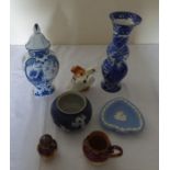 Mixed lot of Royal Doulton and Wedgwood vases including a Sylvac dog ( 7 ) Tallest vase stands