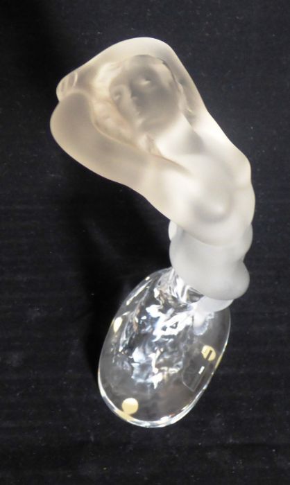 Danseuse Bras Leves, a contemporary crystal Lalique clear and frosted glass figure, etched mark 24cm - Bild 2 aus 4