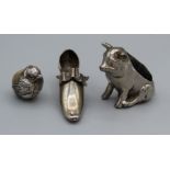 An early 20th Century small silver pin cushion modelled as a chick, hallmarked Chester, circa